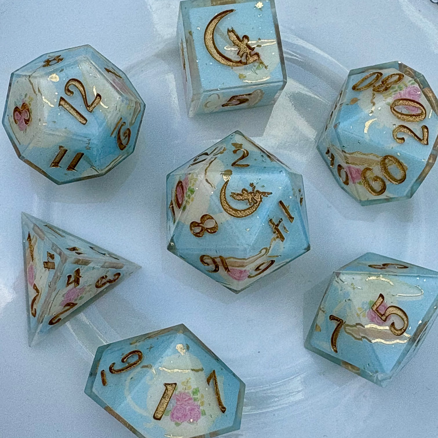 "Rosewood Tea Parlor" Dice Set