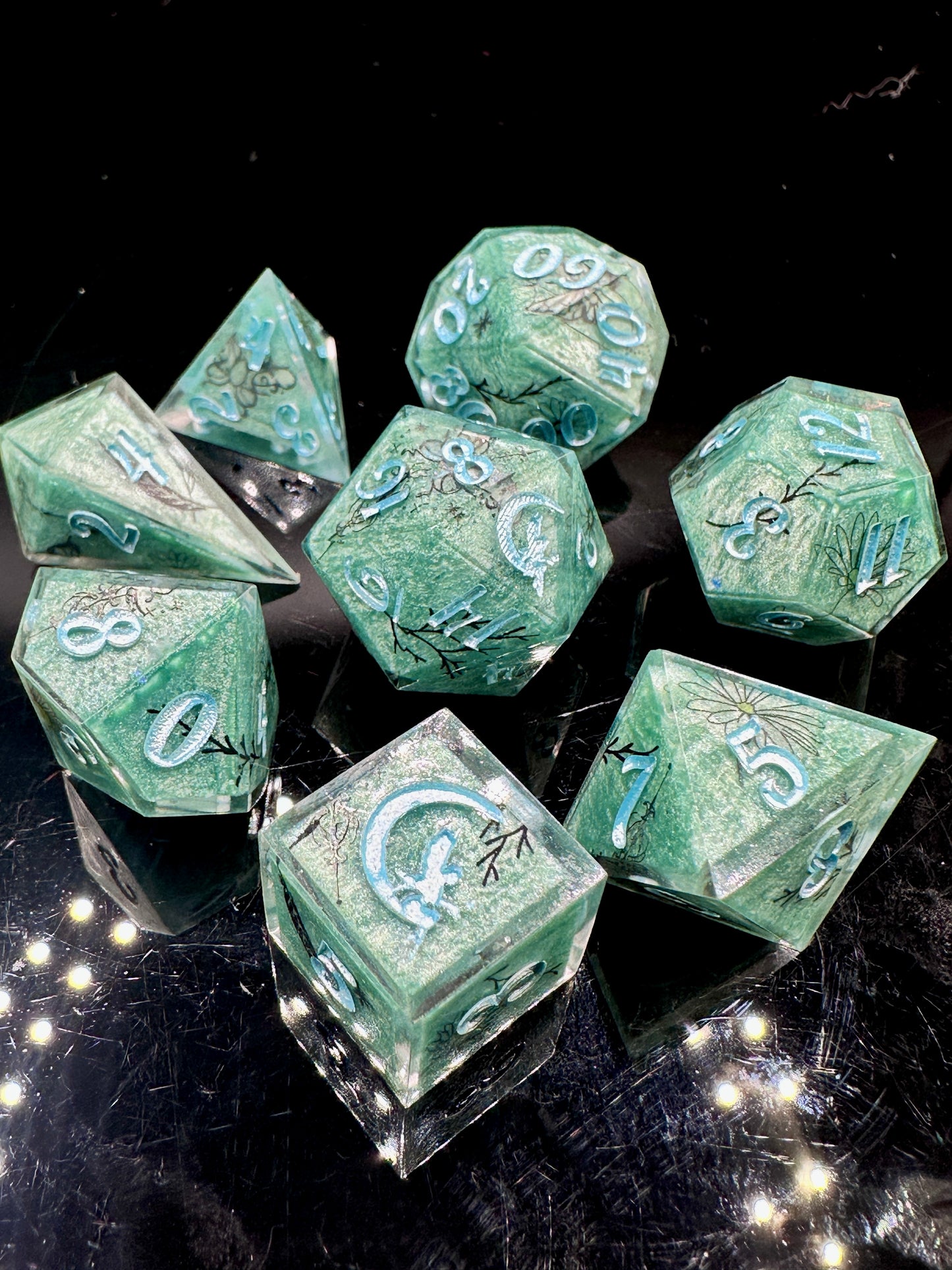 "Beneath the Willow" 8Pc Dice Set | Bridgerton-Inspired