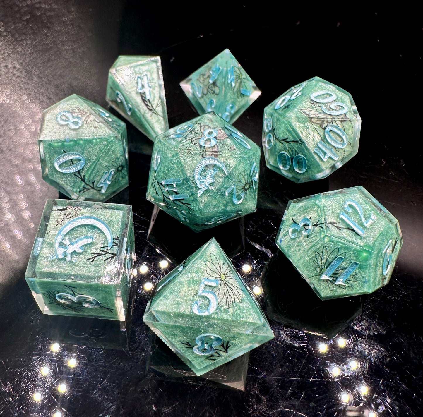 "Beneath the Willow" 8Pc Dice Set | Bridgerton-Inspired