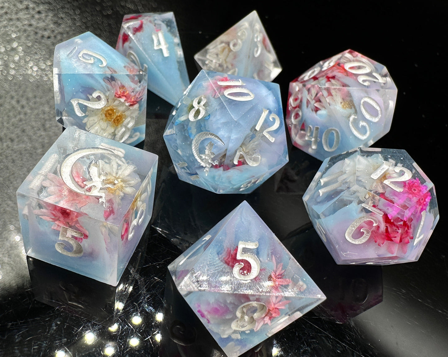 "Mystic Petal" 8Pc Dice Set