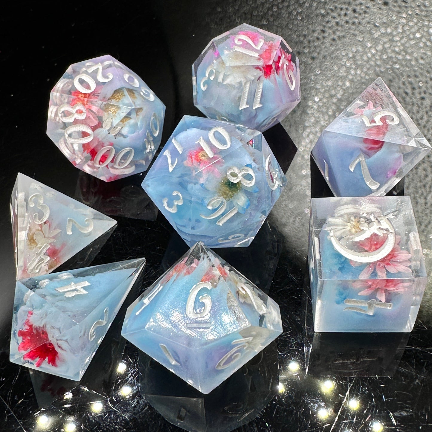 "Mystic Petal" 8Pc Dice Set