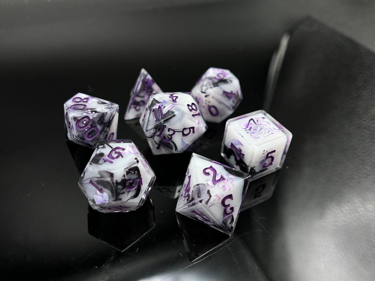 "Wither & Bloom" 7pc Dice Set