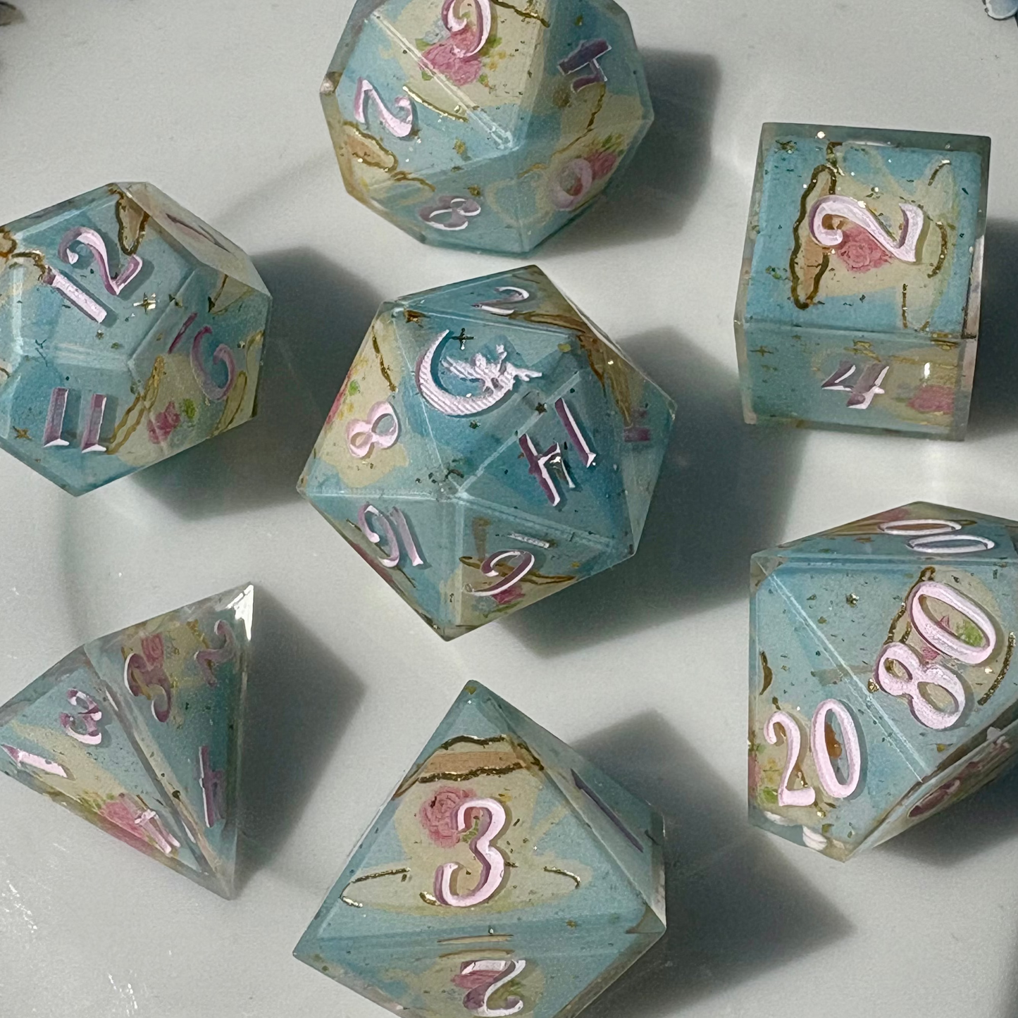 "Rosewood Tea Parlor" Dice Set