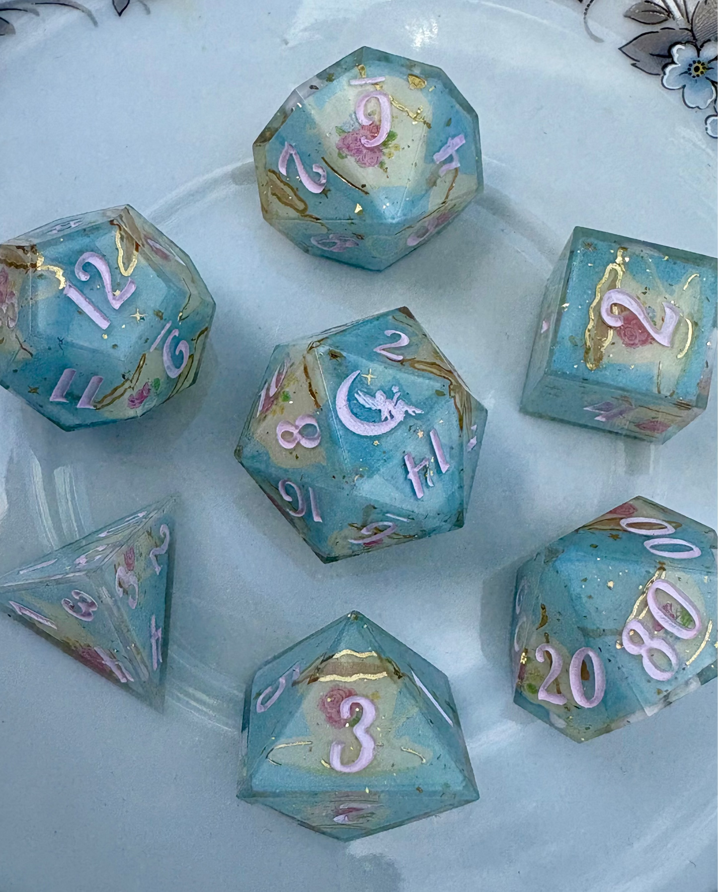 "Rosewood Tea Parlor" Dice Set