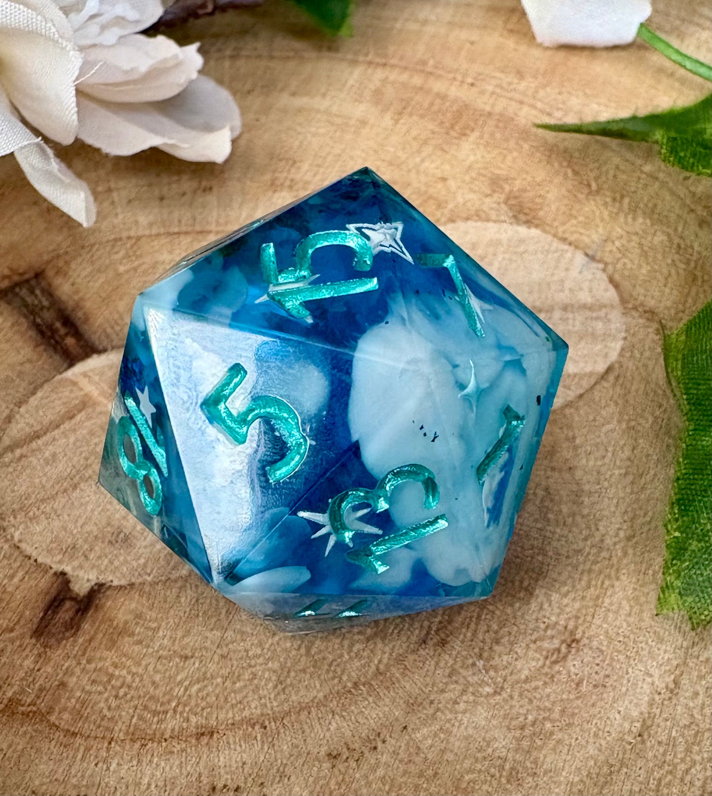 "Sea & Sky" - Geode D20