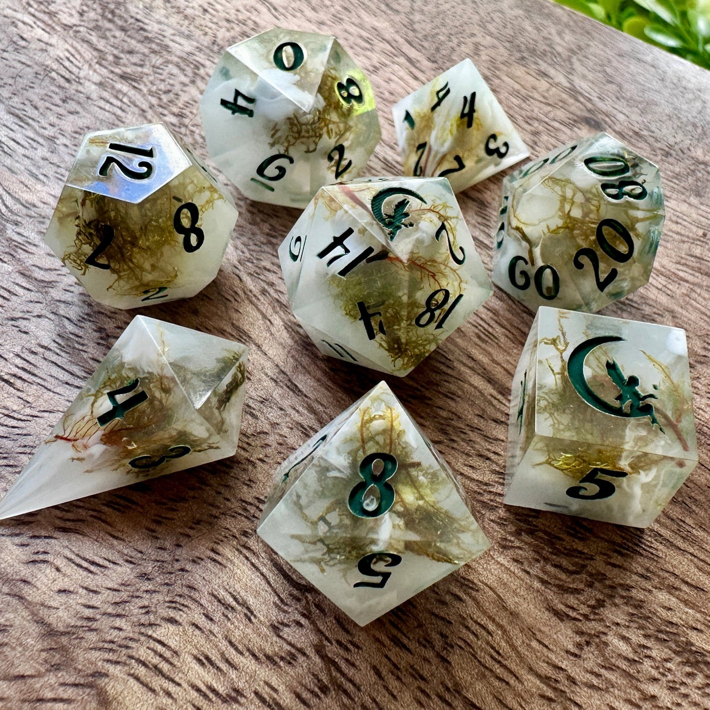 "Shrouded Glade" 8pc Dice Set