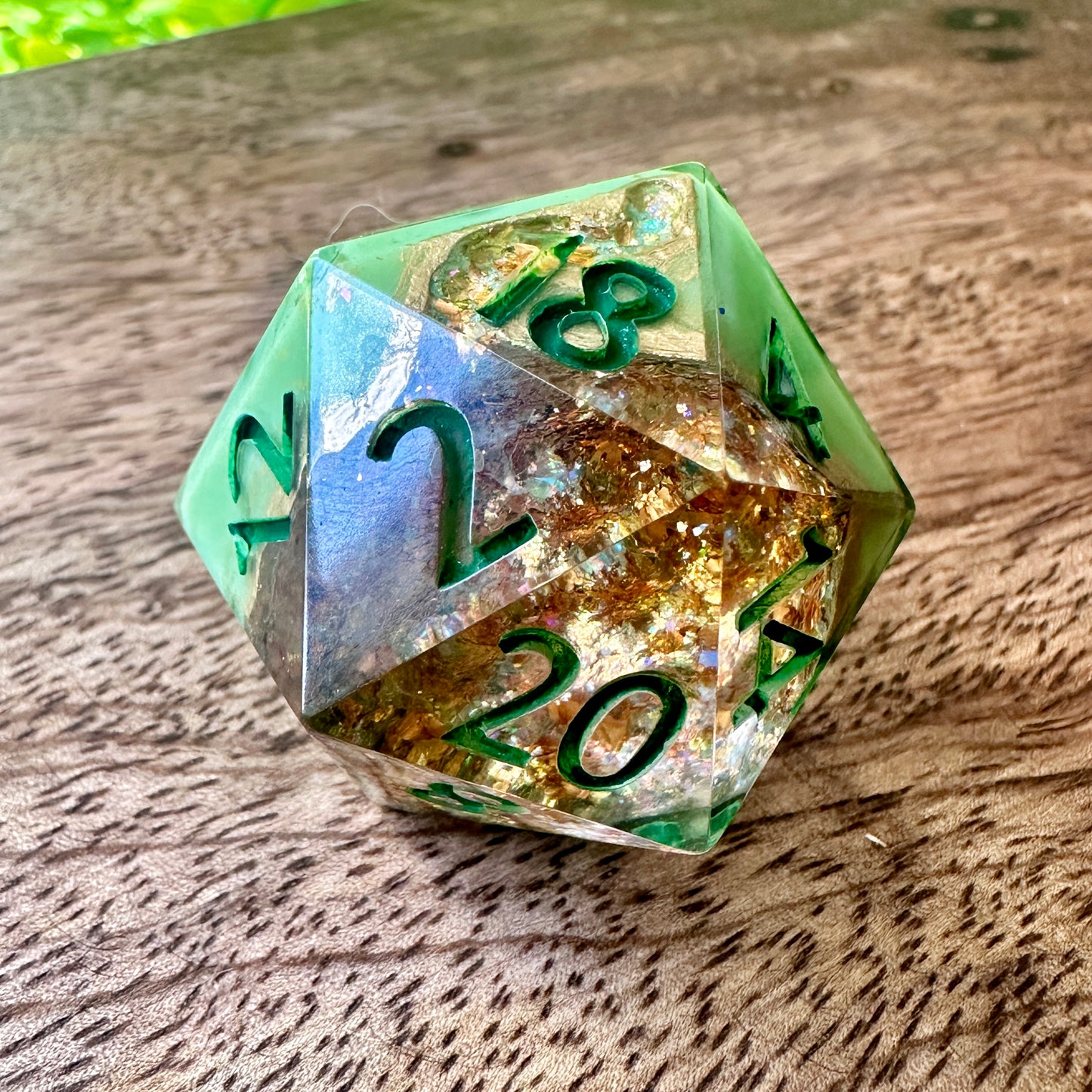 "Goldleaf" - Geode D20