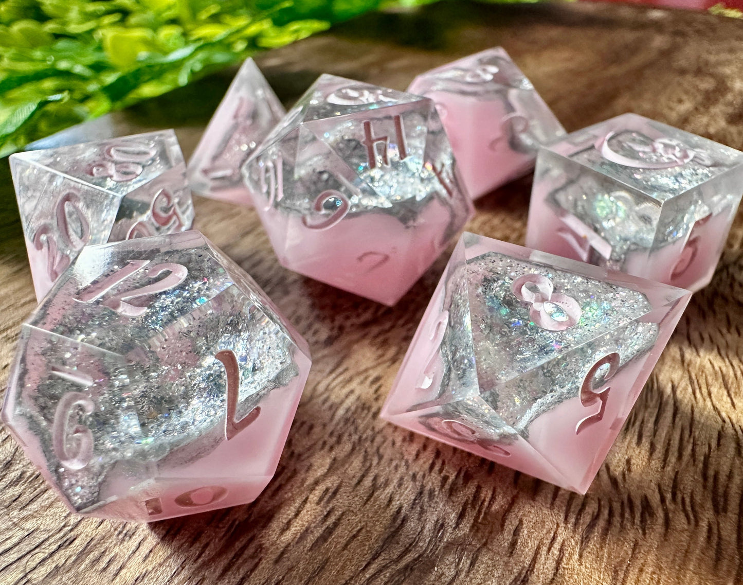 "Rose Crystal" 7pc Geode Dice Set