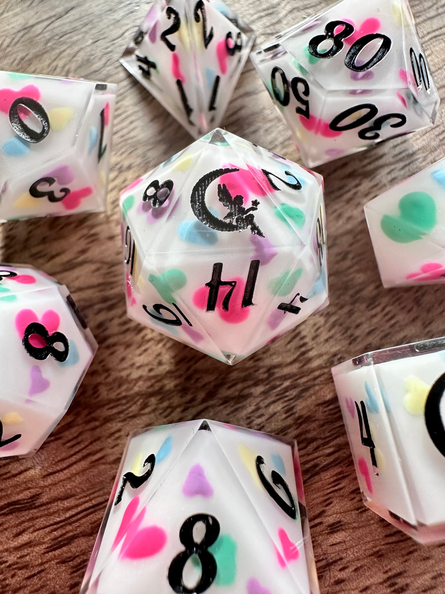 "Confetti Hearts" 8pc Dice Set