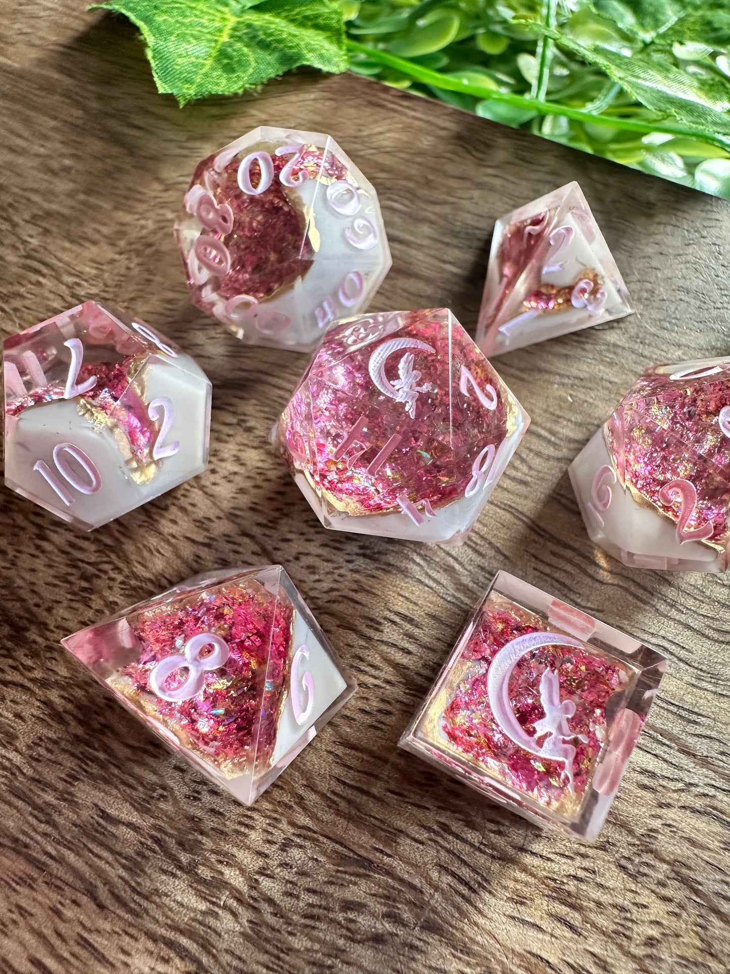 "Rosé and Marble" 7pc Geode Dice Set