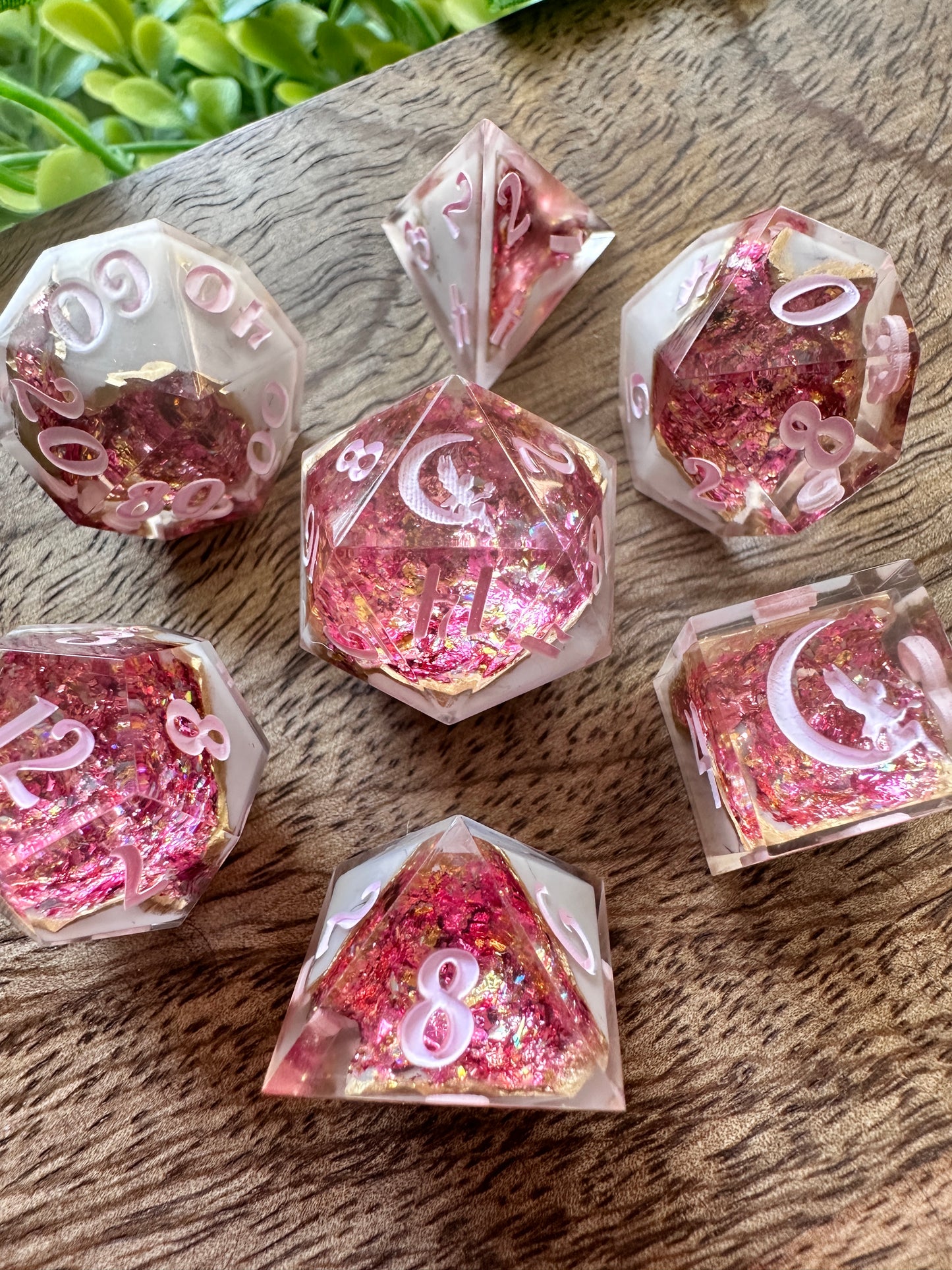 "Rosé and Marble" 7pc Geode Dice Set