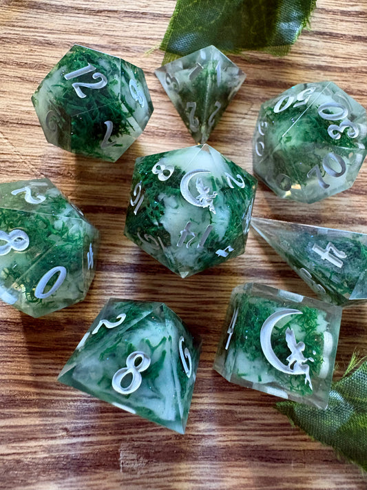 "Shrouded Glade" 8pc Dice Set