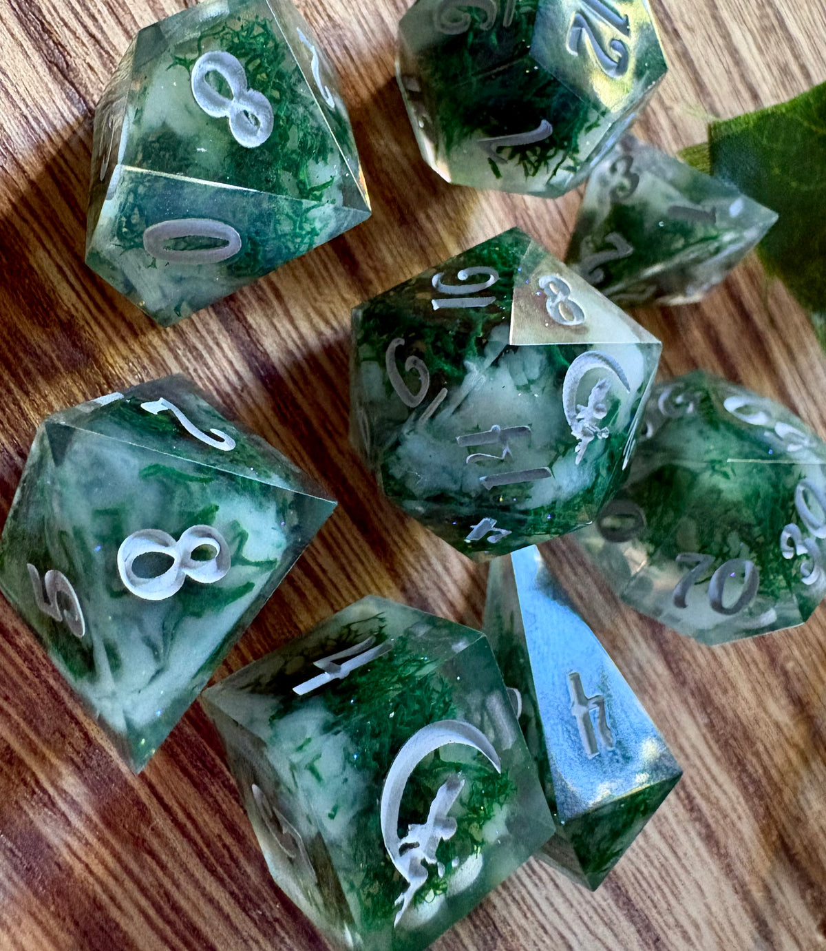 "Shrouded Glade" 8pc Dice Set