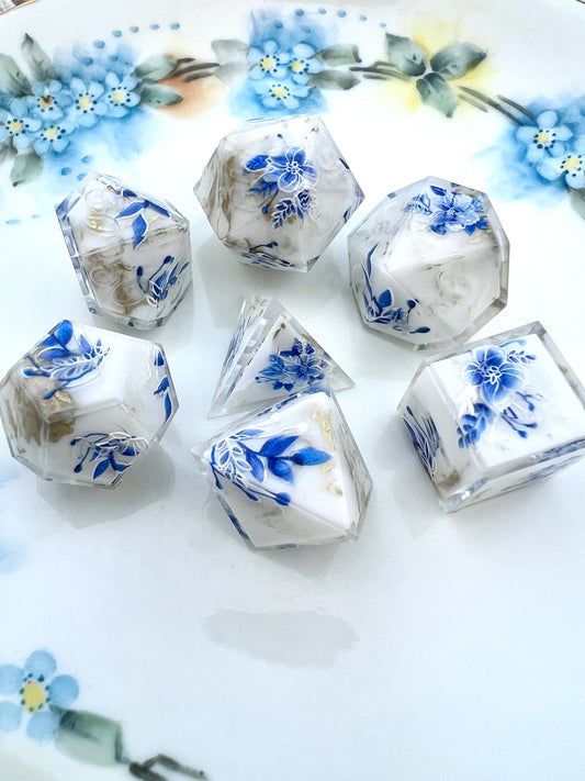 "Regal Porcelain" Dice Set