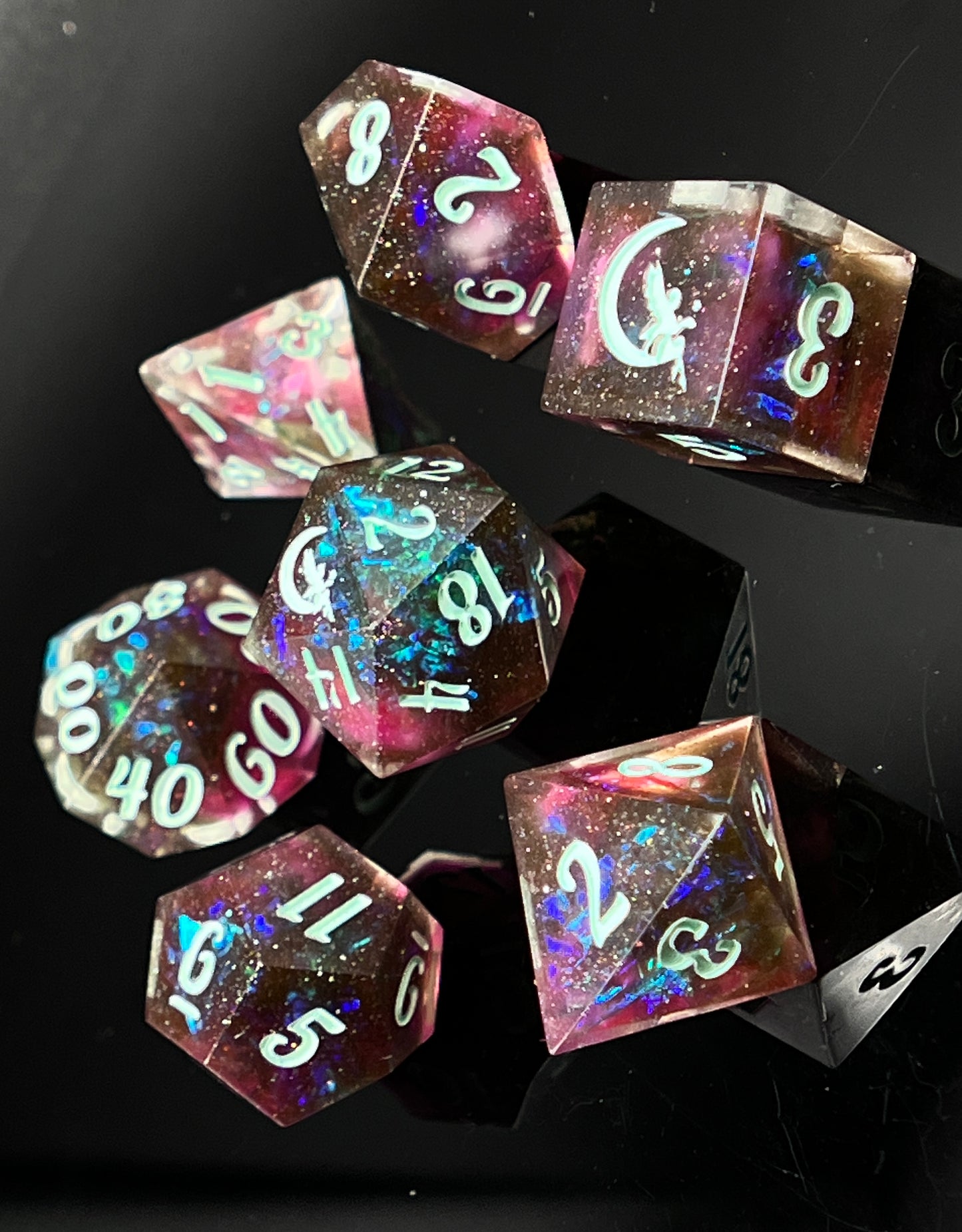 "Nebula's Glow" 7pc Dice Set